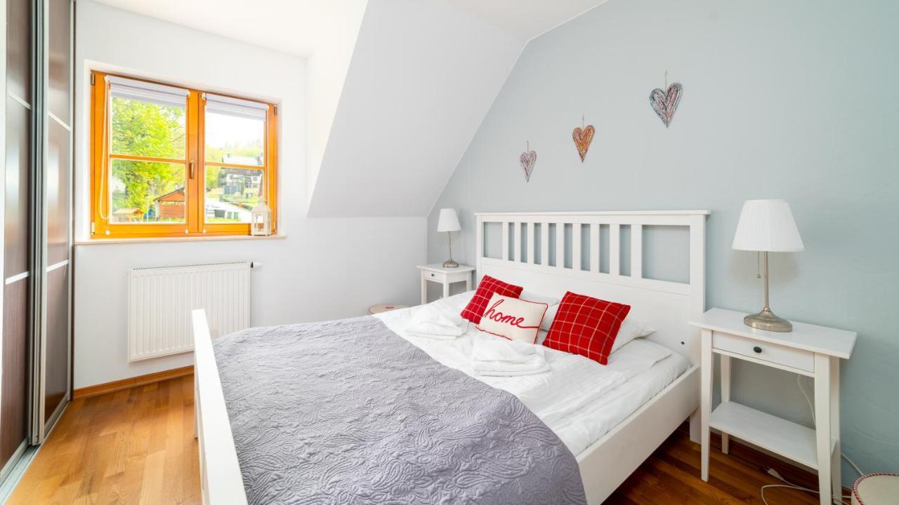 Apartamenty Sun & Snow Karpacz Mysliwska Kültér fotó