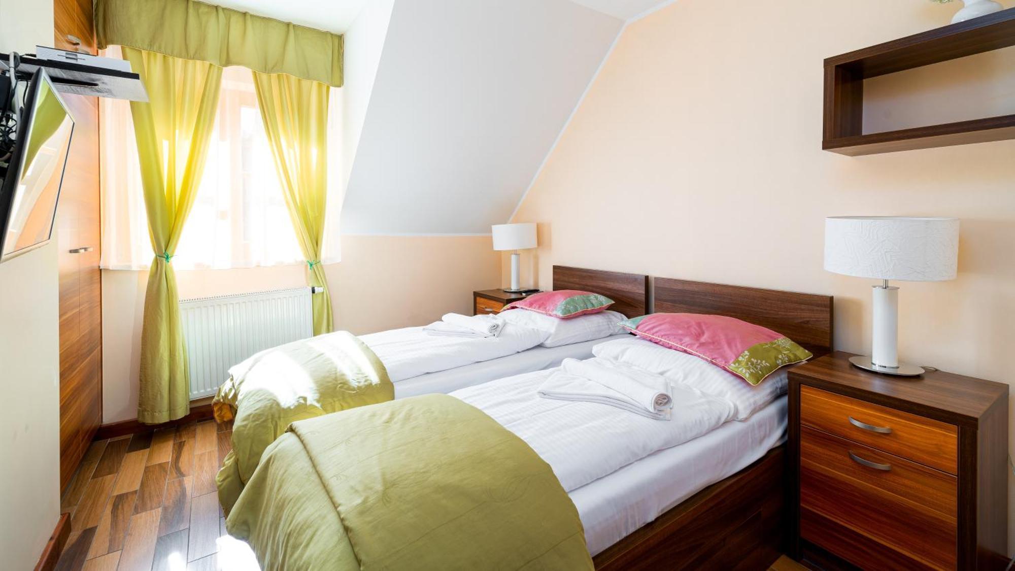 Apartamenty Sun & Snow Karpacz Mysliwska Kültér fotó