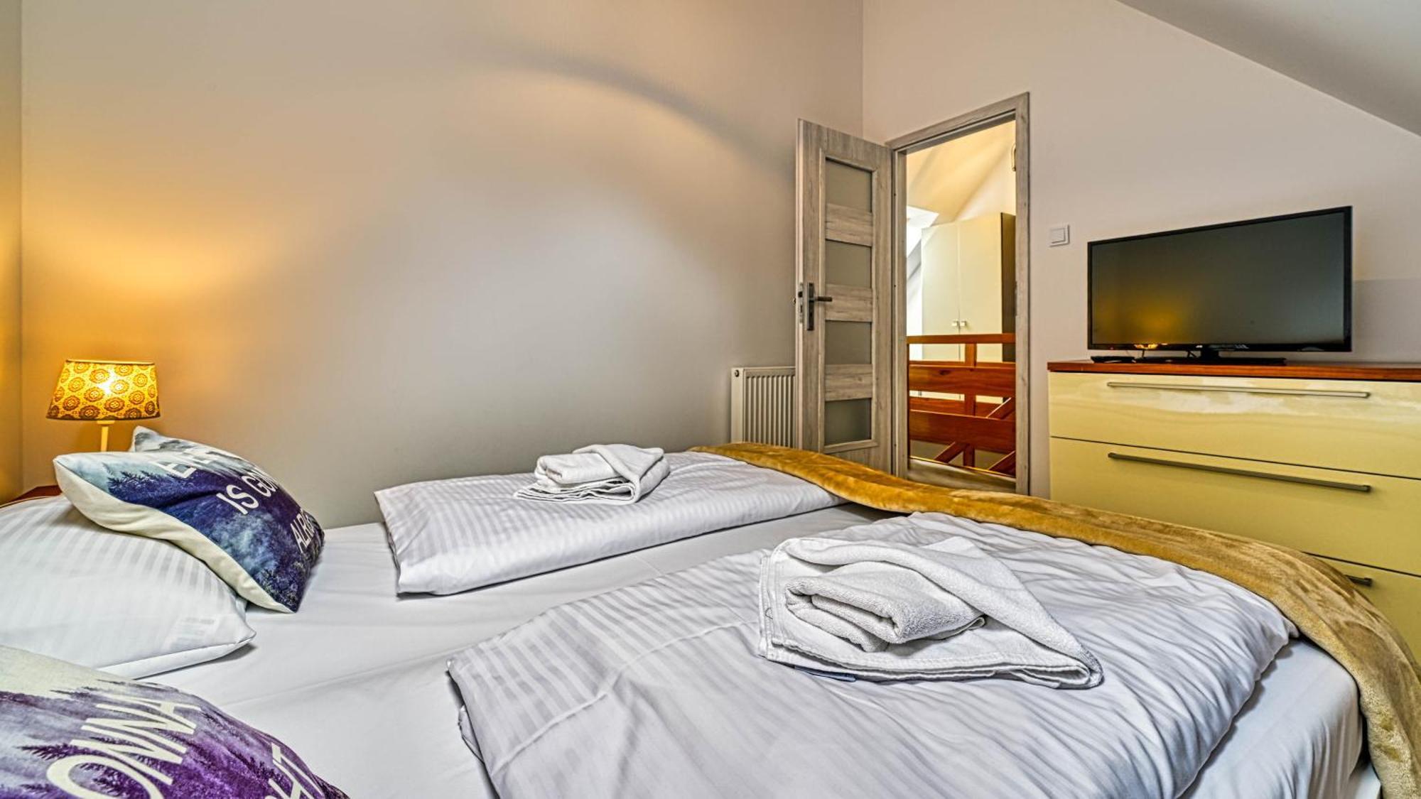 Apartamenty Sun & Snow Karpacz Mysliwska Kültér fotó