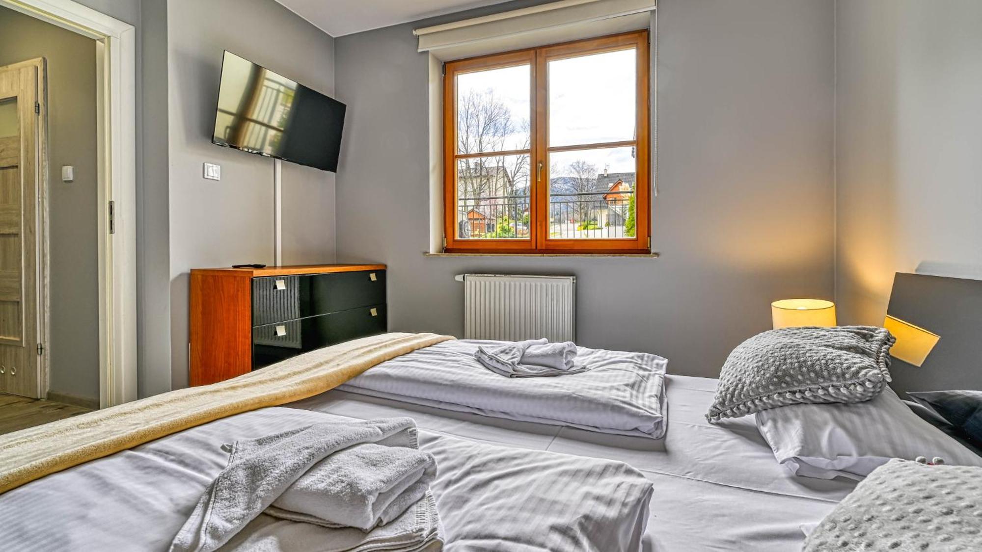 Apartamenty Sun & Snow Karpacz Mysliwska Kültér fotó